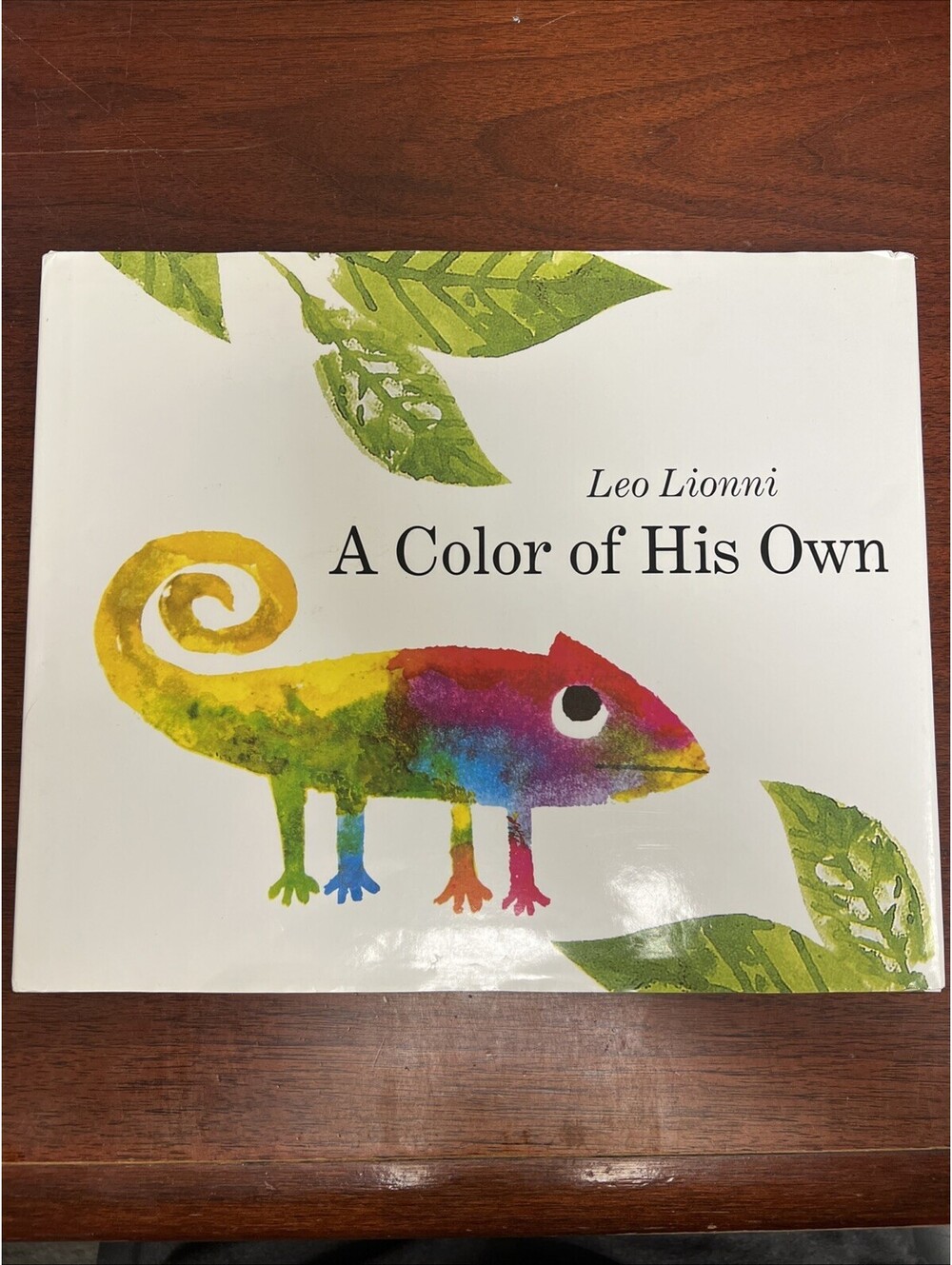 Kohl's Cares Leo Lionni 'A Color of His Own' Chameleon Book W/chameleon